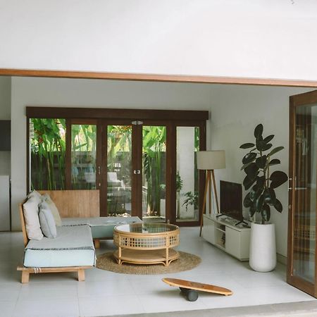 Three Palms Surf & Stay Medewi Airsatang Extérieur photo