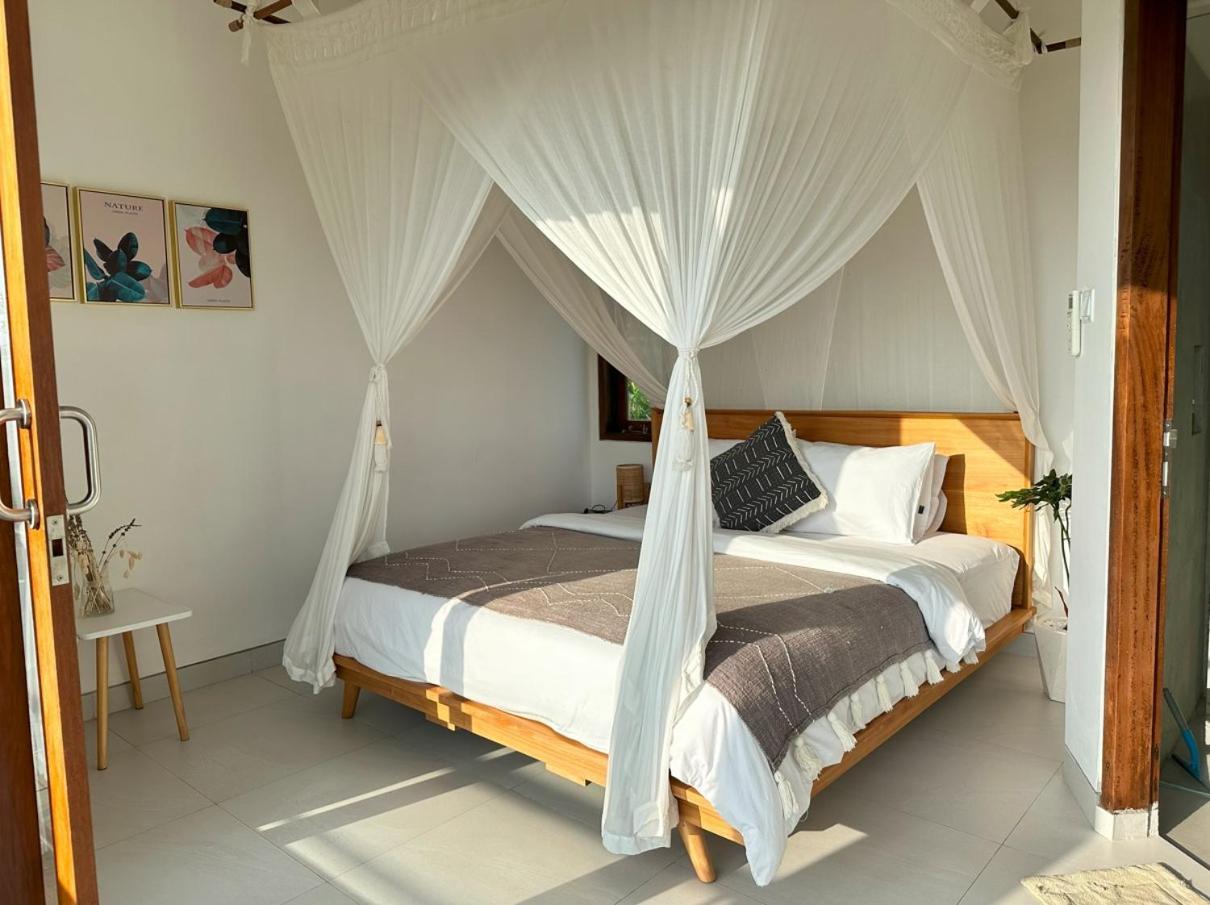 Three Palms Surf & Stay Medewi Airsatang Extérieur photo