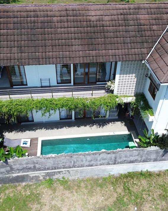 Three Palms Surf & Stay Medewi Airsatang Extérieur photo